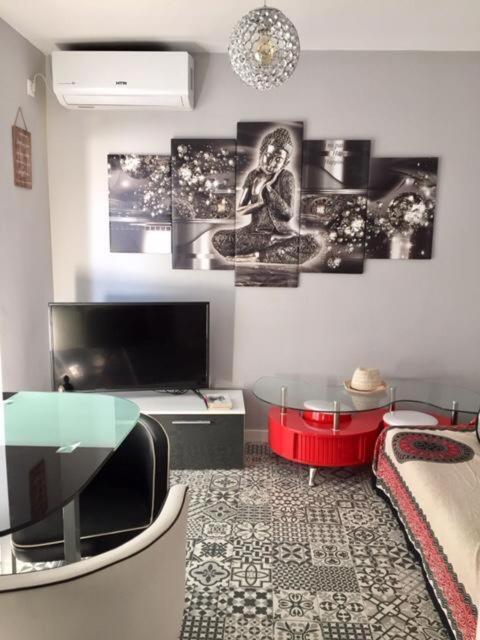 Modern Seaside Apartment 700 Mt From Beach Ел Пуерто де Санта Мария Екстериор снимка
